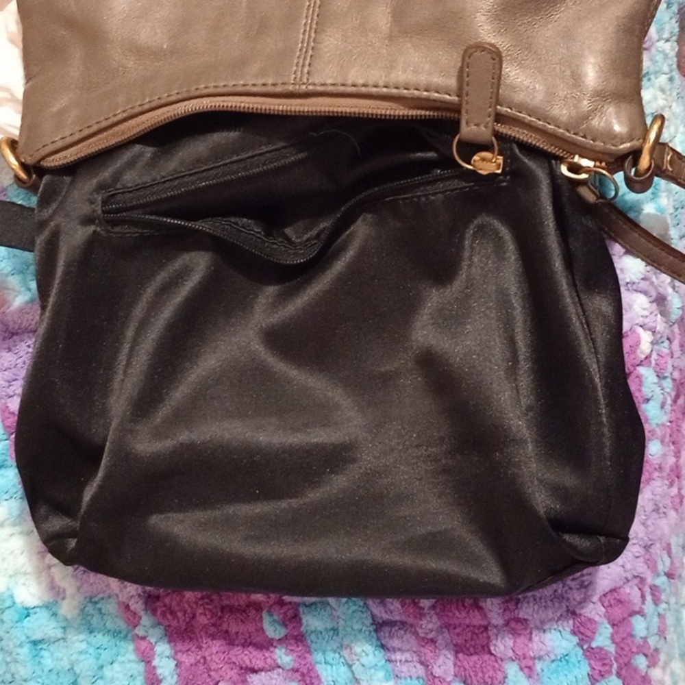 Coach Ashley East West Shoulder Crossbody - Picture 13 of 16